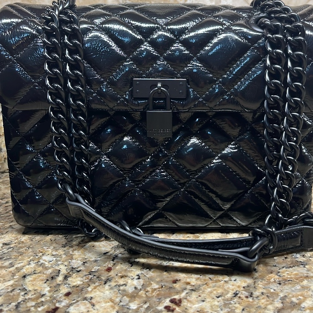 Brixton Lock Drench Shoulder Bag black